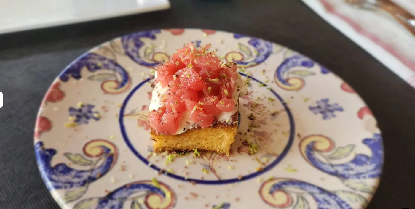 Brioche de tartar de atún