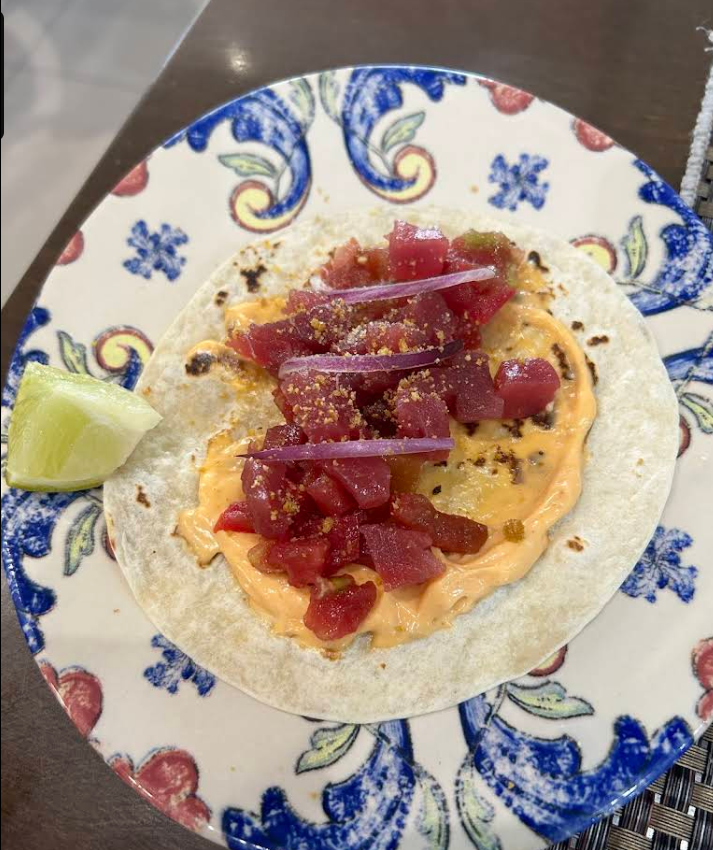 Taco de tartar de atún